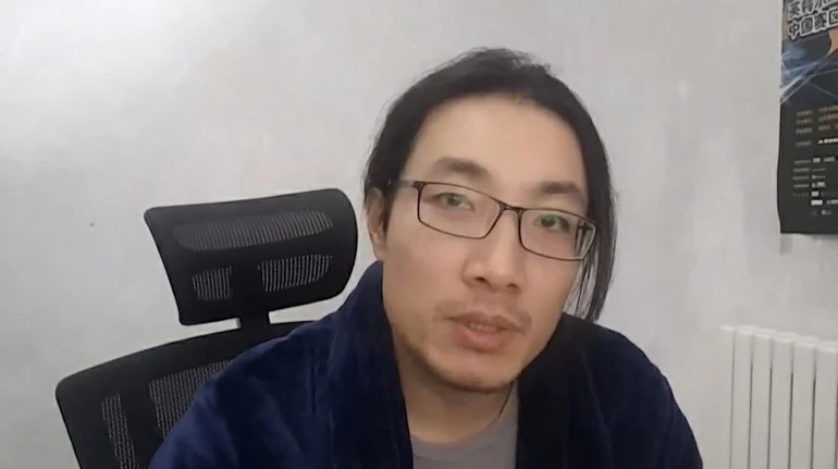 Активиста, который тайно снимал концлагеря для уйгуров в Китае, могут депортировать из США