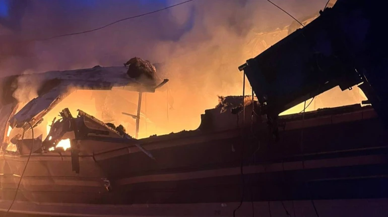 Удар РФ по поезду на Харьковщине: три человека погибли, есть пострадавшие