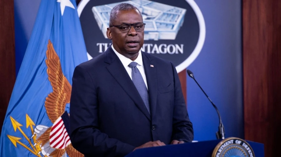 Глава Пентагону передумав їхати до Південної Кореї після ситуації з воєнним станом – ЗМІ