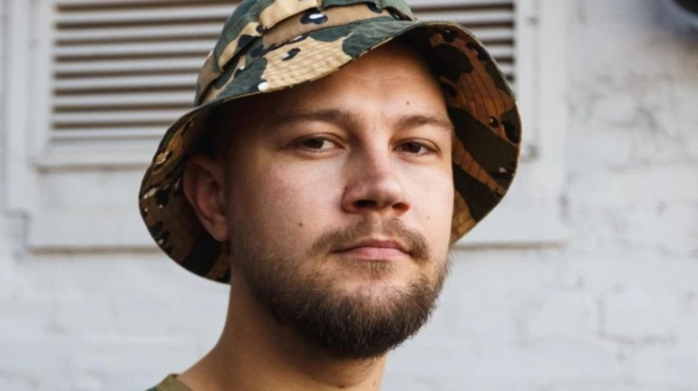 В Киеве неизвестные представились от Карася и угрожали военному Сергею Гнездилову. Карась говорит о ненависти в его сторону