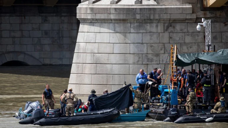 В Венгрии посадили украинского капитана судна после смертельной аварии на Дунае