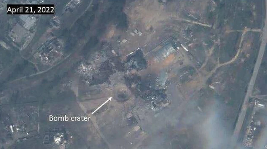 Haidai says Russians want to engineer famine in Luhansk Region as grain elevator in Rubizhne is destroyed