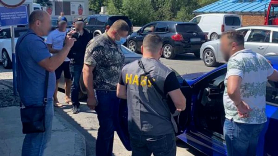 Чиновников Николаевского горсовета поймали на хищении 27 миллионов гривен