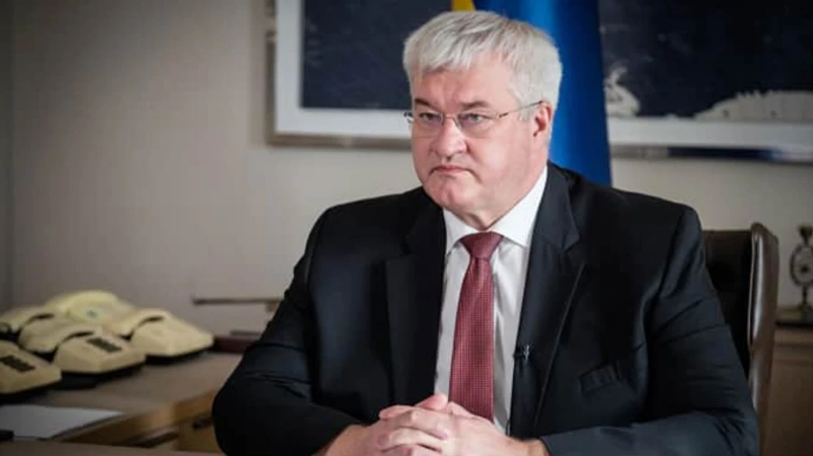 Глава МЗС у Брюсселі закликав залучити всі дипломатичні інструменти, щоб змусити Путіна до миру