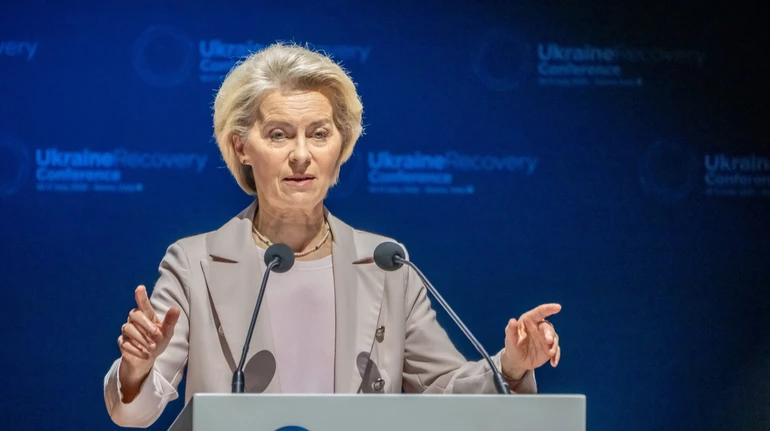 Фон дер Ляєн повторила, що Україна все одно отримає 90 млрд євро від ЄС