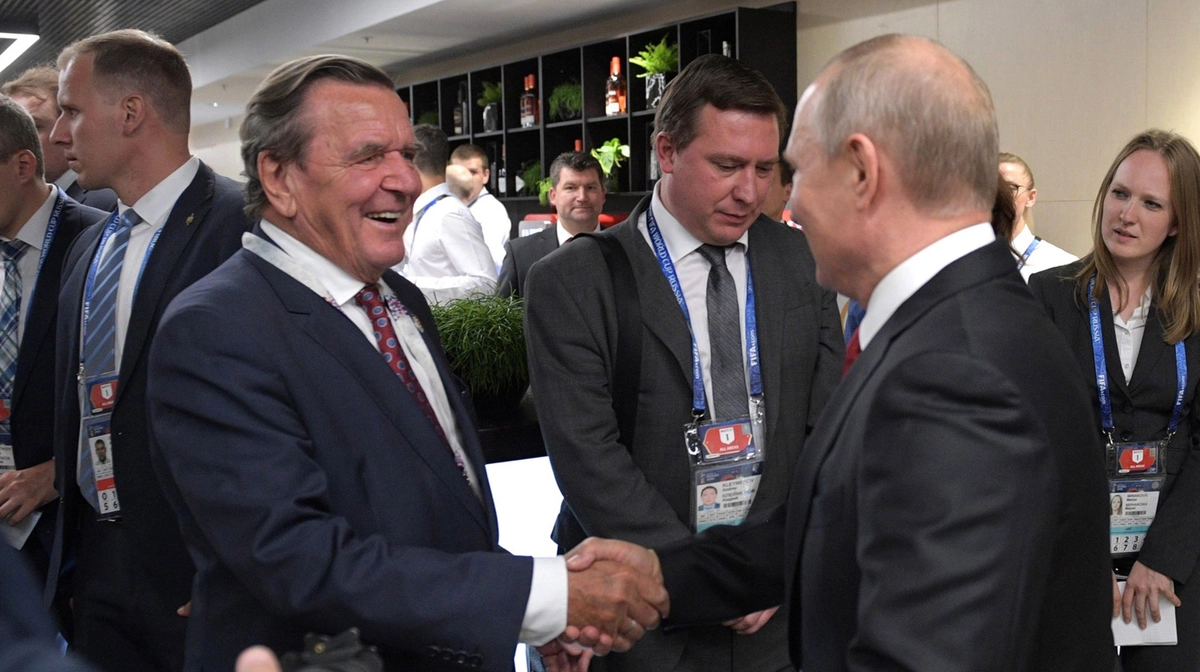 Germany sceptical of Putin's idea to make former chancellor Schröder EU negotiator in peace talks