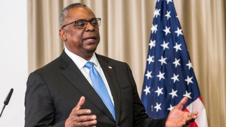 Глава Пентагона прокомментировал столкновение российского Су-27 с беспилотником США