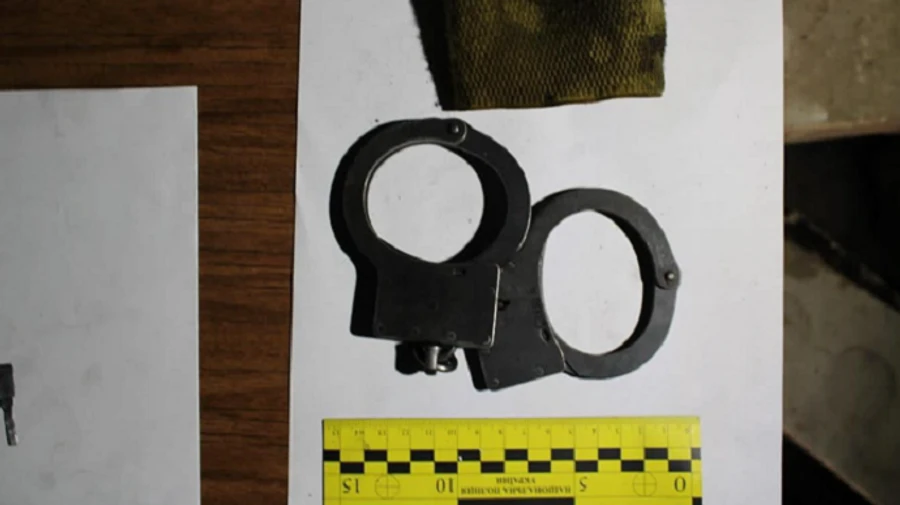 Batons and an incandescent lamp: new Russian torture chambers found in Kherson