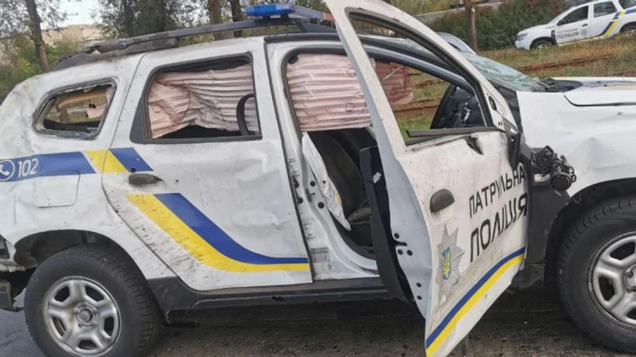 Російська ракета вибухнула біля поліцейського авто: 4 патрульних поранені