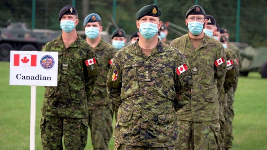 Канада відправила в Україну військову допомогу