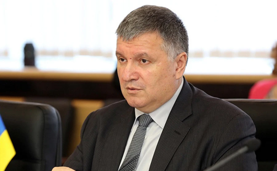 Аваков предлагает ограничить въезд неонацистам в страны ЕС