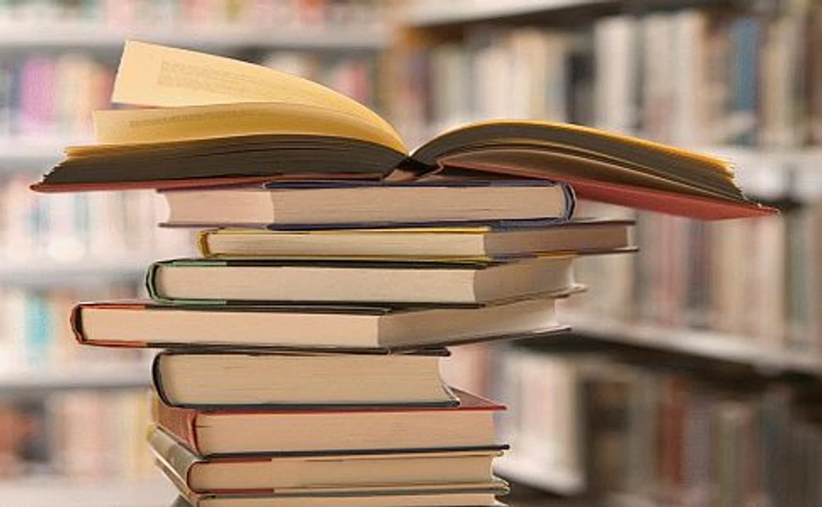 Рада запретила пропагандистские книги из России