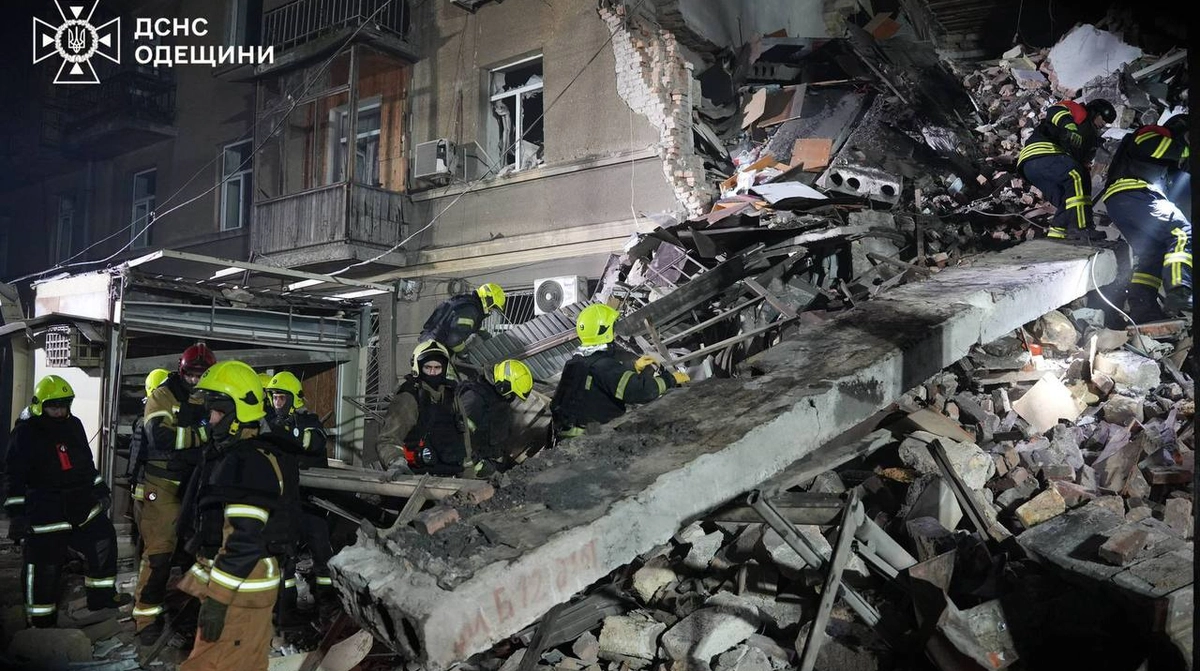 Russian drone attack on Odesa: 22 injured, up to 3 may be trapped under rubble – photos, video