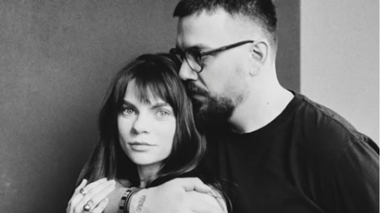 Скандал вокруг Либеровых: фотографы, вероятно, снимали погибших в Херсоне без пресс-офицера