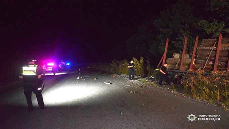 Масштабное ДТП на Винничине: в легковушке погибли 12 человек, в том числе 6 детей
