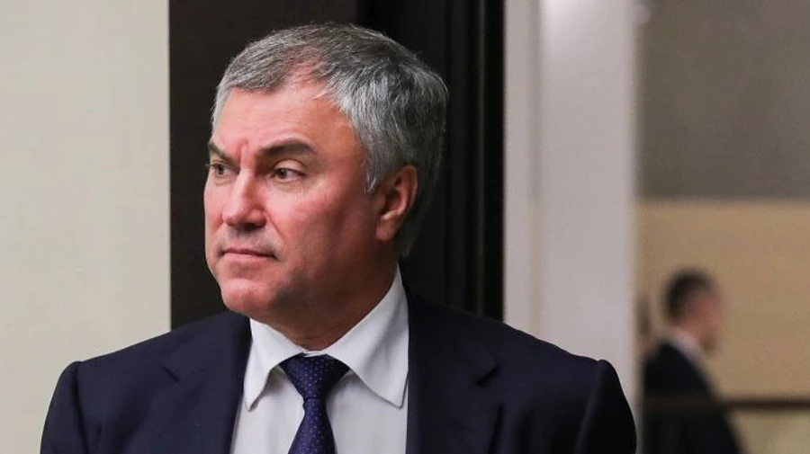 Глава Держдуми запропонував забрати автівки росіян, які виїхали