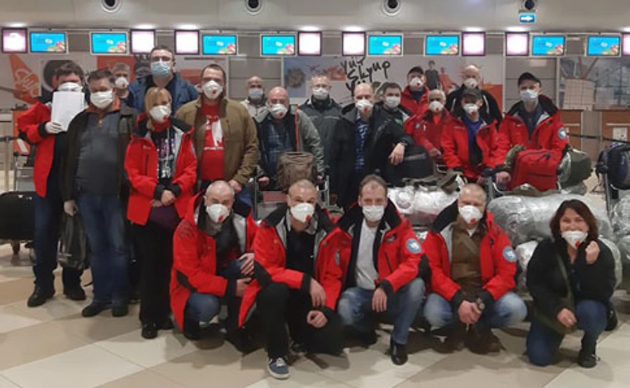 Украинская экспедиция не смогла добраться в Антарктиду из-за коронавируса