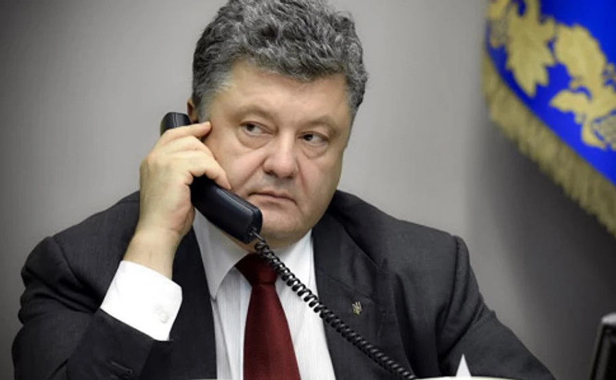 Порошенко подзвонив Путіну
