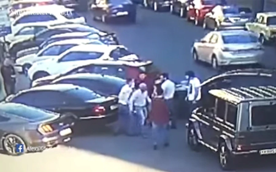 Найєм розповів подробиці другої бійки