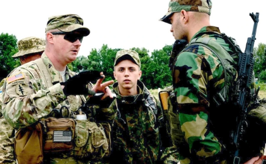 В НАТО незадоволені тим, як Україна адаптує стандарти Альянсу