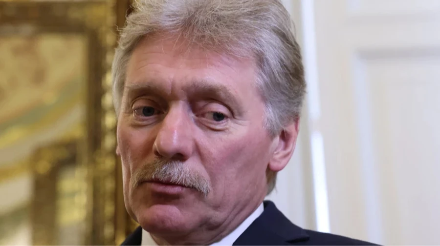 The Kremlin insists on a meeting between Putin and Zelensky in Moscow