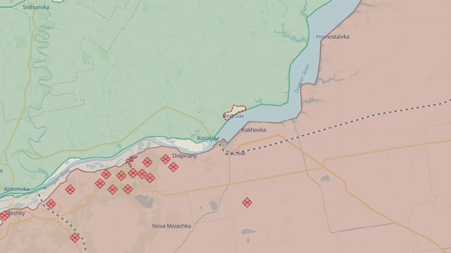 Russians drop explosives on house courtyard in Beryslav, injuring 91-year-old woman