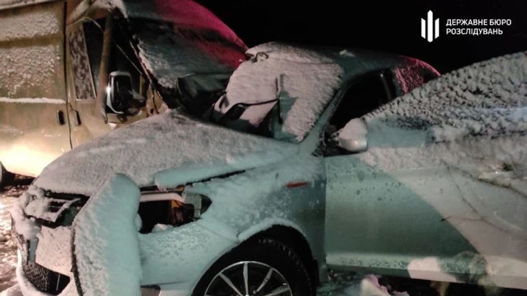 ДБР розслідує обставини ДТП за участі військового авто, в якій загинула журналістка