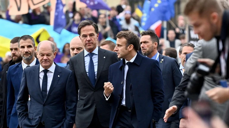 Мир не для всех. Как саммит в Праге попытался примирить врагов в Европе и вне ее