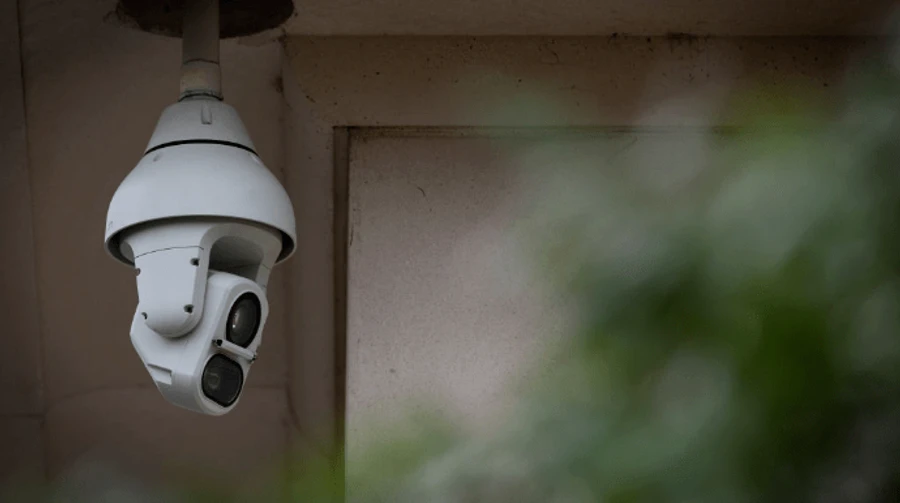 СМИ: Китайская провинция вводит систему наблюдения за журналистами и иностранцами