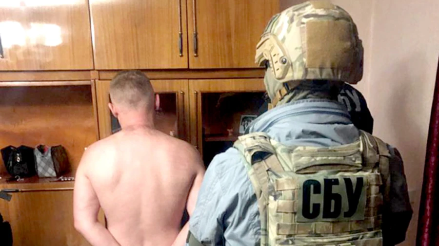 СБУ задержала криминального авторитета из РФ: находился в розыске Интерпола