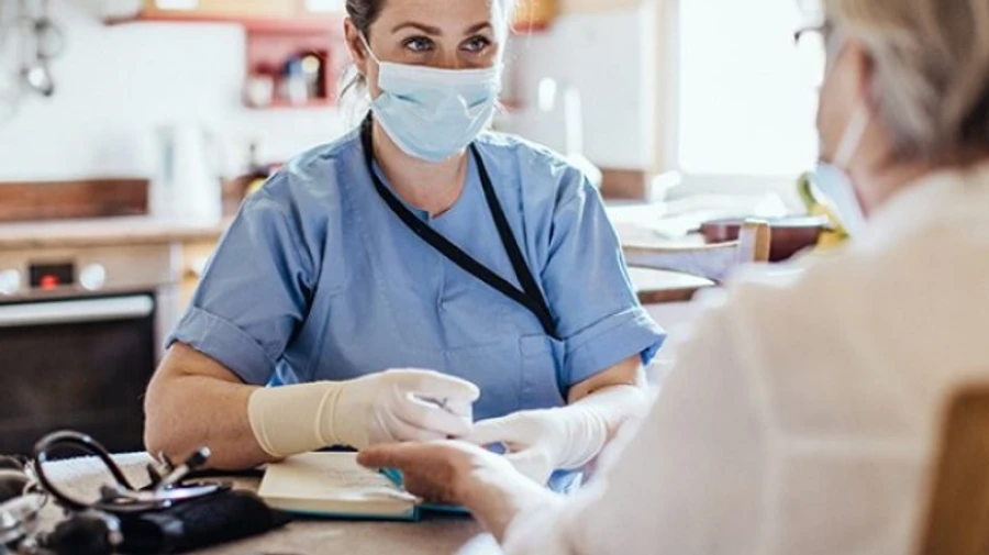 У Фінляндії зафіксували першу побічну реакцію на вакцину від коронавірусу