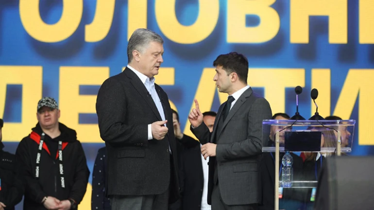 Зеленский говорит, что сам хочет независимую САП, а Порошенко пугает потерей безвиза