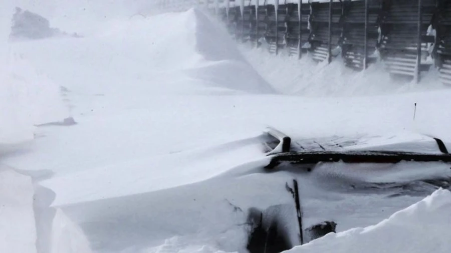 Чудо конспирации: В России заявили, что будут маскировать военную технику под снег