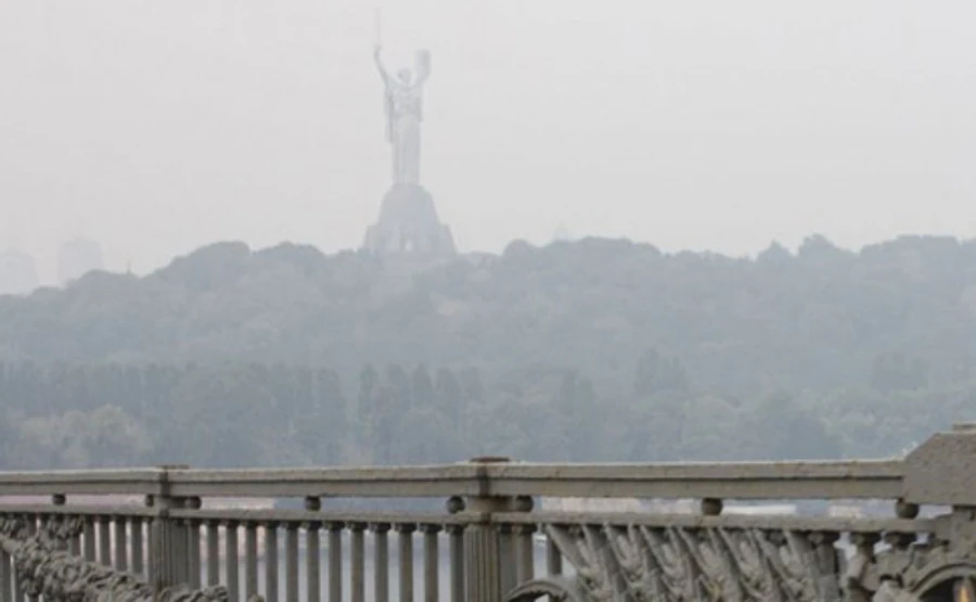 Диоксид серы, оксид азота, формальдегиды: В КГГА объяснили загрязненный воздух Киева