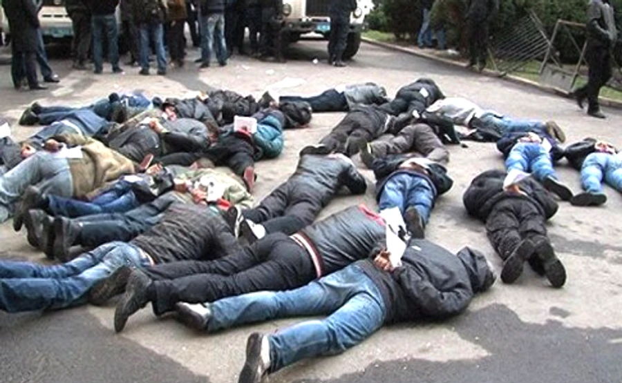 Суд виніс вирок 4 фігурантам захоплення Харківської ОДА в 2014 році