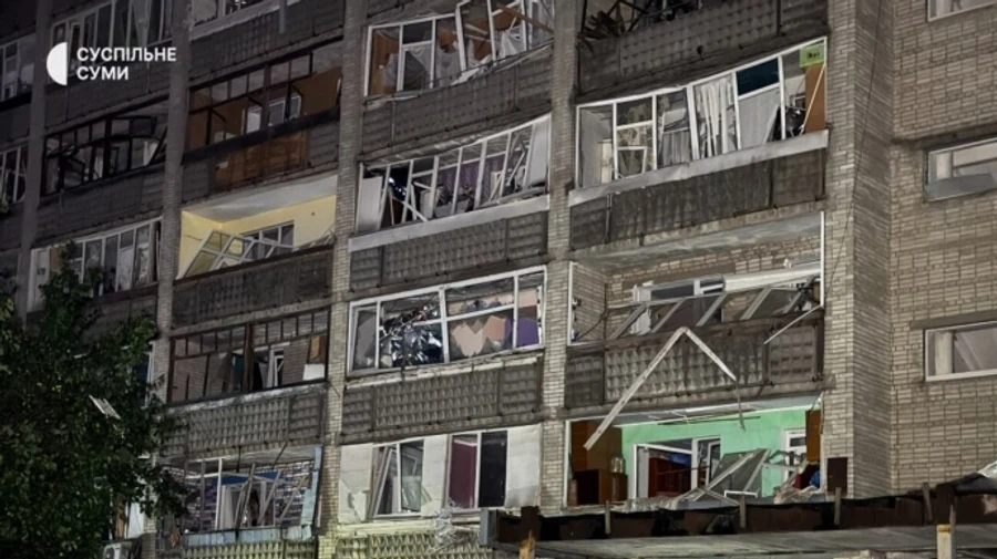 Russians hit residential area of Sumy: child among injured, extensive damage reported – video