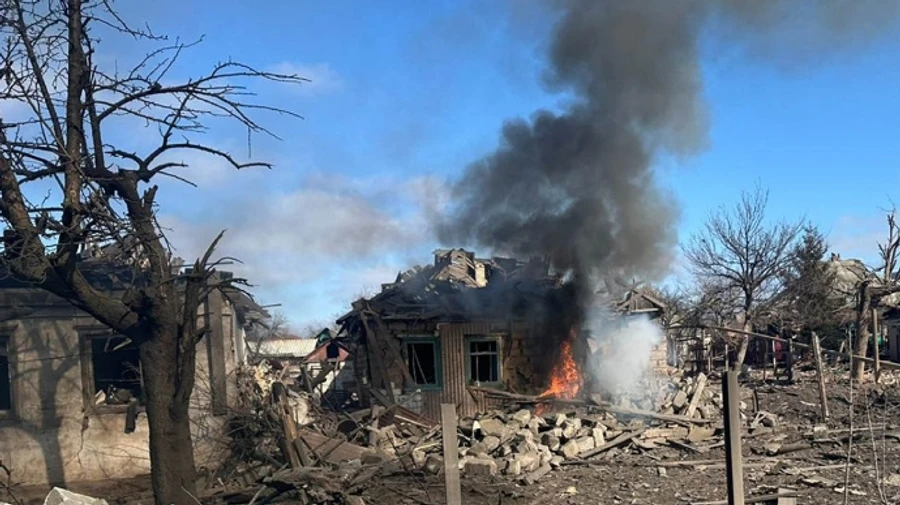 Russians drop bomb on Toretsk, wounding three civilians