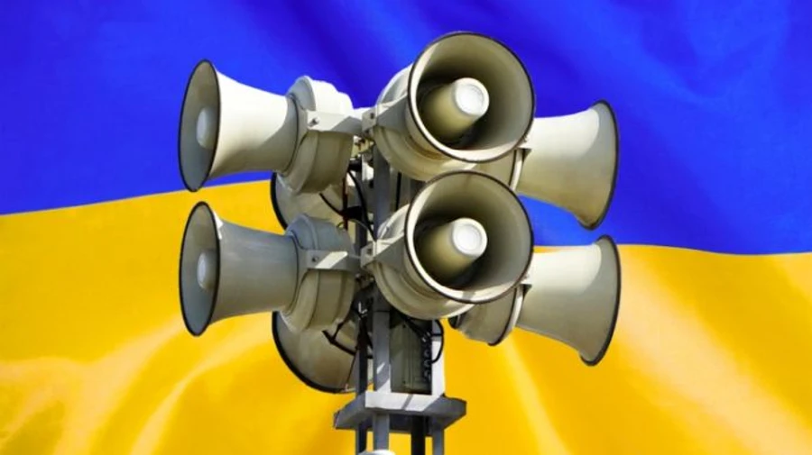 У Києві на сигнали тривоги збій у роботі Київстару не вплине, а в Борисполі задіють гучномовці