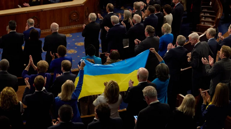 Перший рік воєнної дипломатії: аналіз сильних та слабких сторін зовнішньої політики України