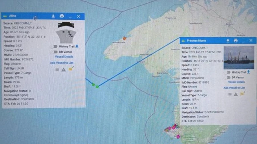 Russians captured two more Ukrainian civilian ships