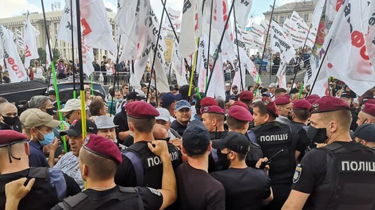 Предприниматели на Крещатике устроили Похороны микробизнеса