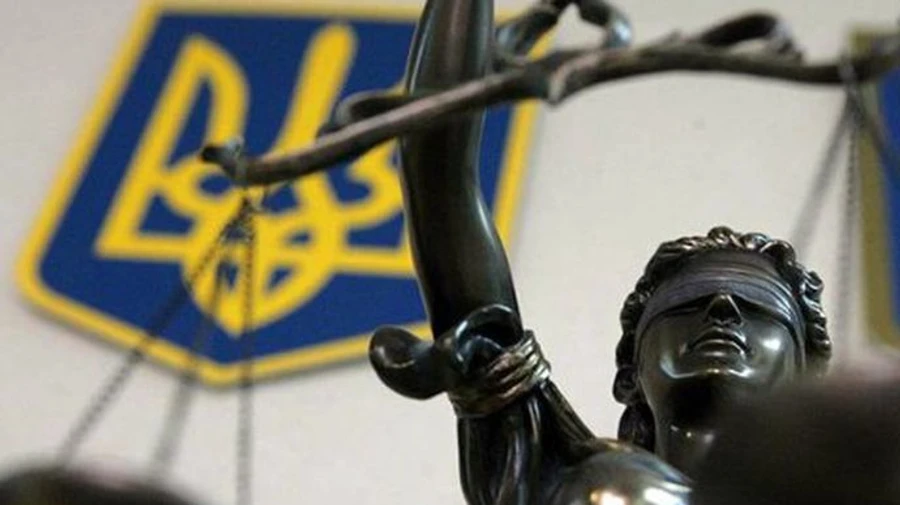 80% українців не вірять, що перемогли б у суді багатшу чи впливовішу людину