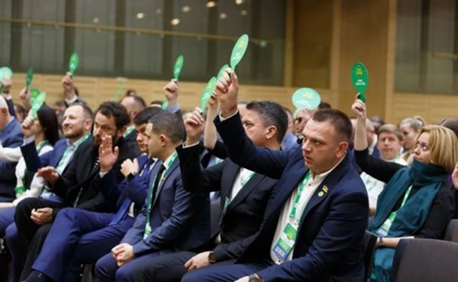 Слуга народа нашла оружие против спама в антиколомойськом проекте