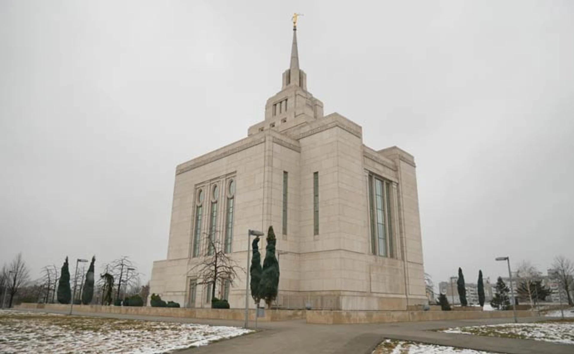 Таємниці мормонів. Що відбувається в одному з найбільш закритих храмів України