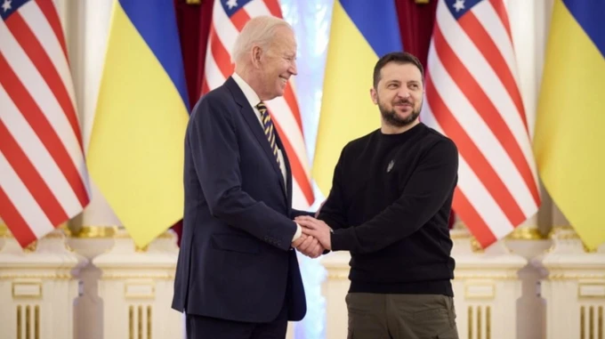 ЗМІ розкрили таємну частину Плану перемоги:  Зеленський просить у США Томагавки