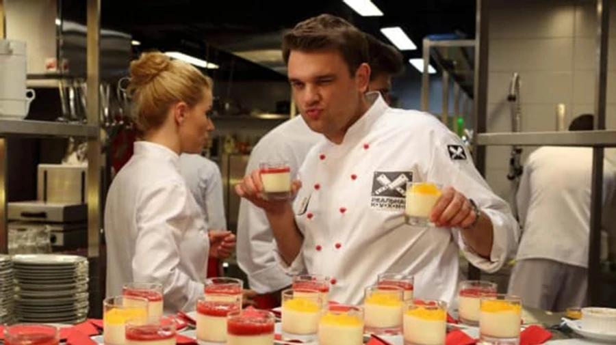 Chef working for FSB: investigation reveals details about Russian detained in Paris