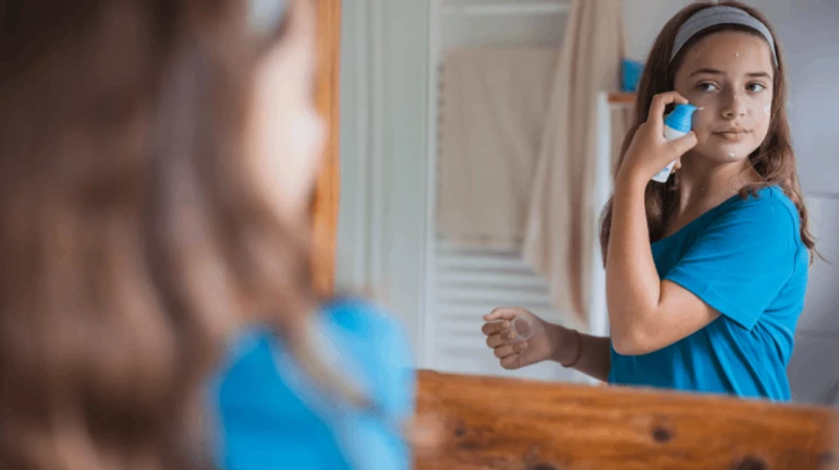 Детская бьюти-рутина: с какого возраста стоит начинать уход за лицом и безопасна ли косметика для взрослых