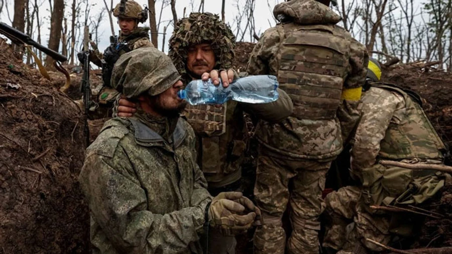 Ukrainian intelligence launches project to help relatives of captured Russian soldiers find them