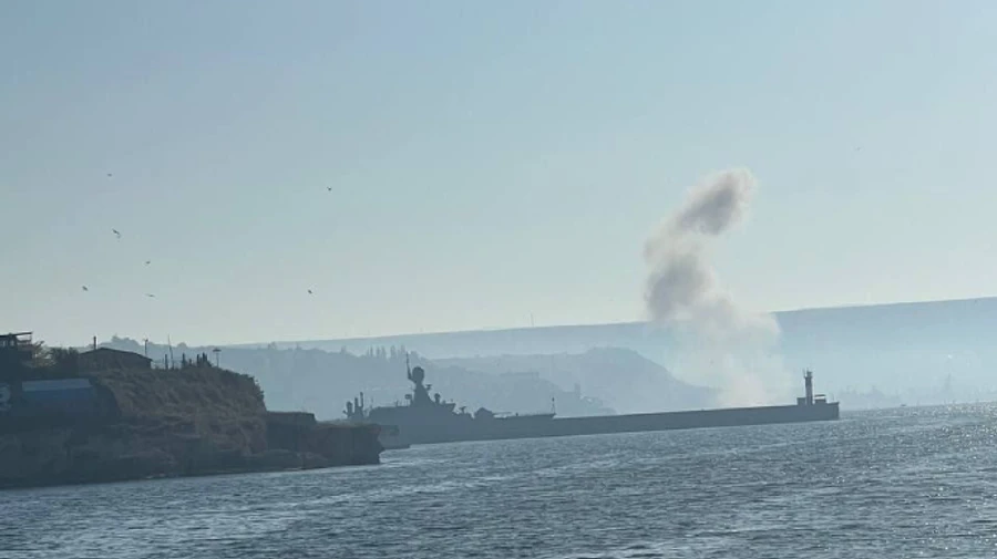 Siren sounds in Sevastopol, Russian administration urges people to seek shelter