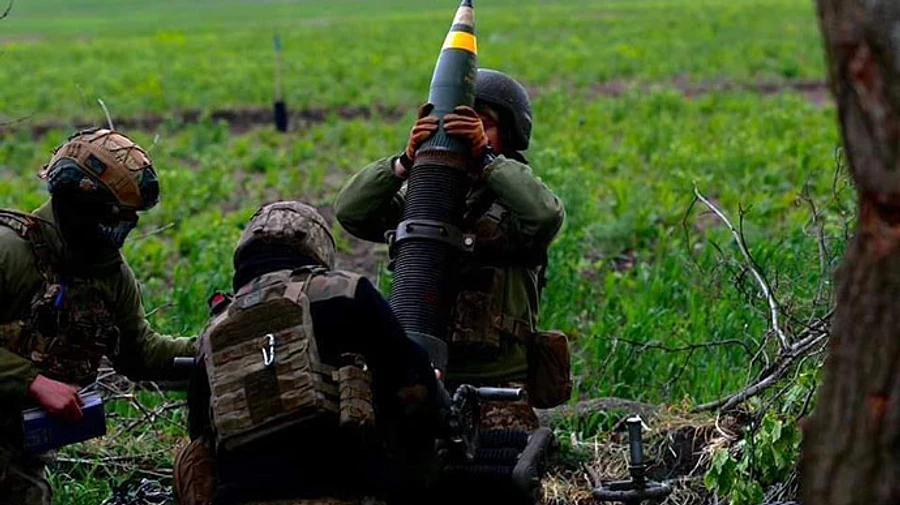 Ukrainian defenders kill 720 occupiers and destroy 20 artillery systems in one day